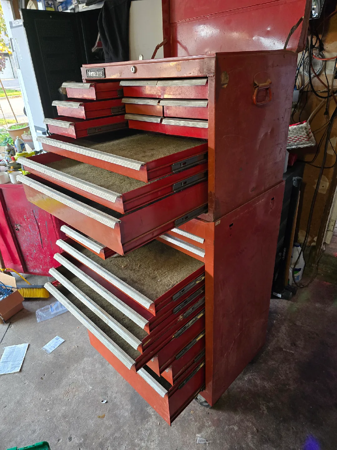 International Tool Chest - Mechanic's Cart image indicator(5)