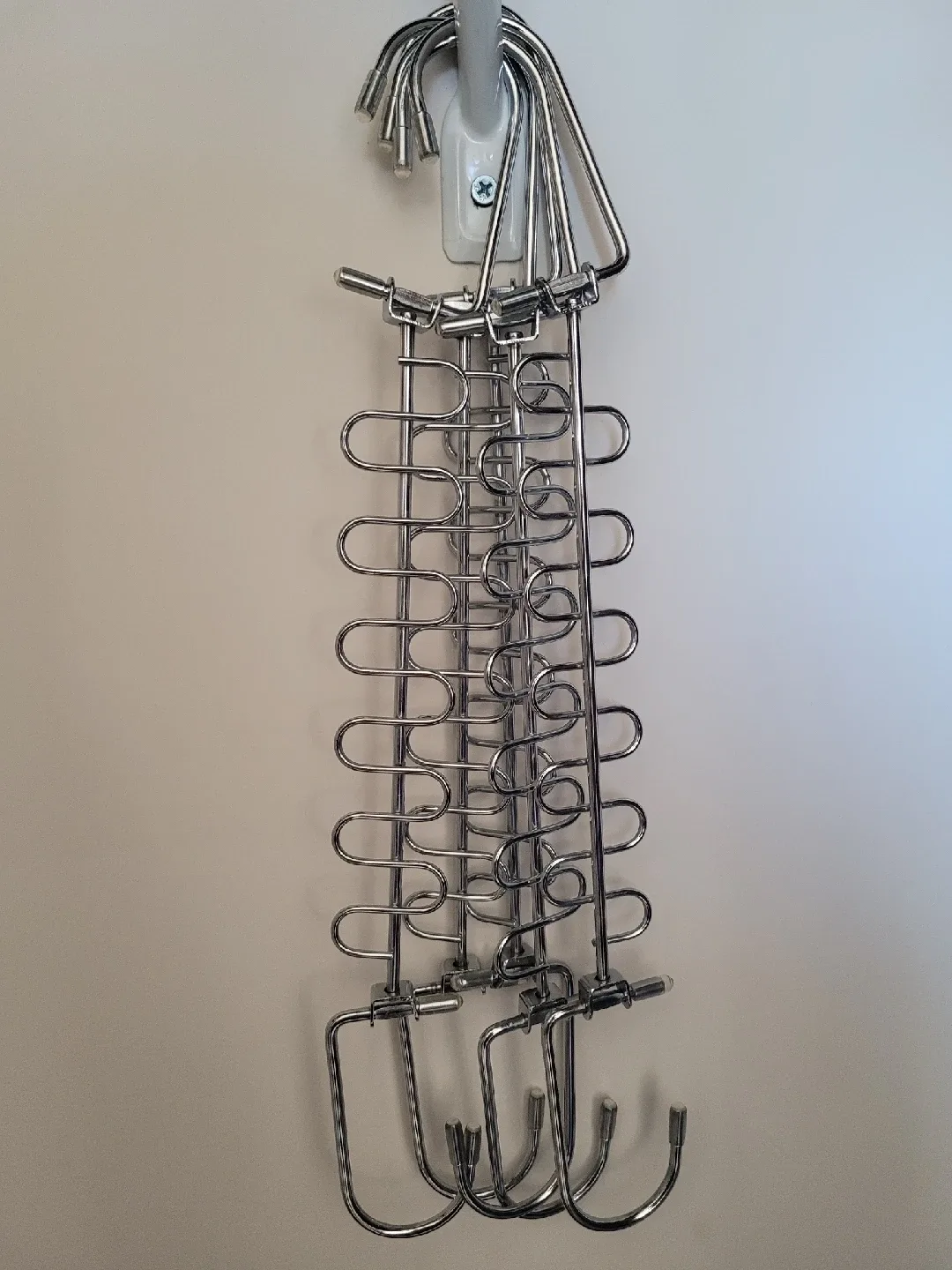 Chrome Over-the-Door Organizer Rack thumbnail