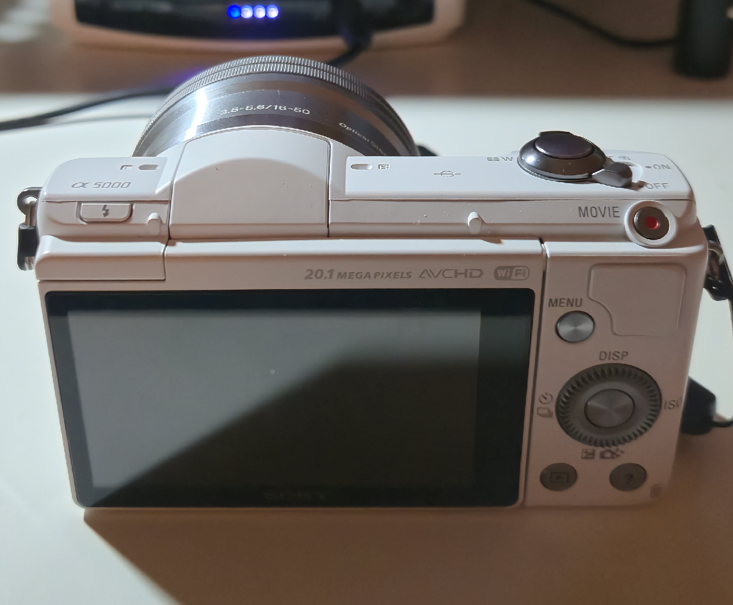 Sony Alpha a5000 Mirrorless Camera - White - photo 3