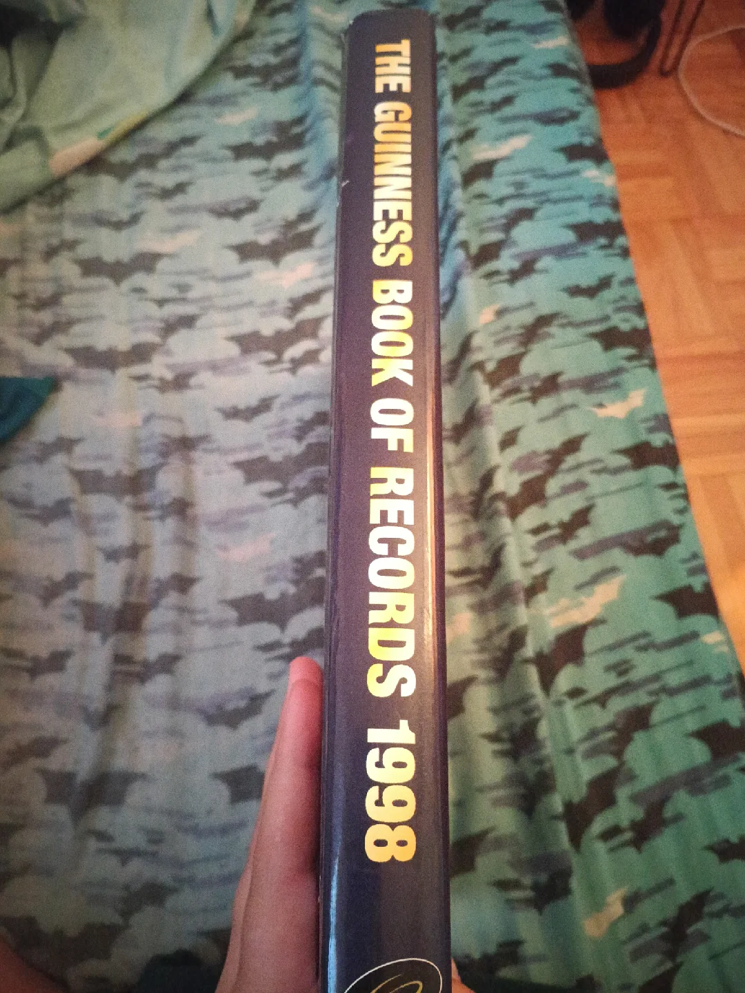 The Guinness Book of Records 1998 image indicator(3)