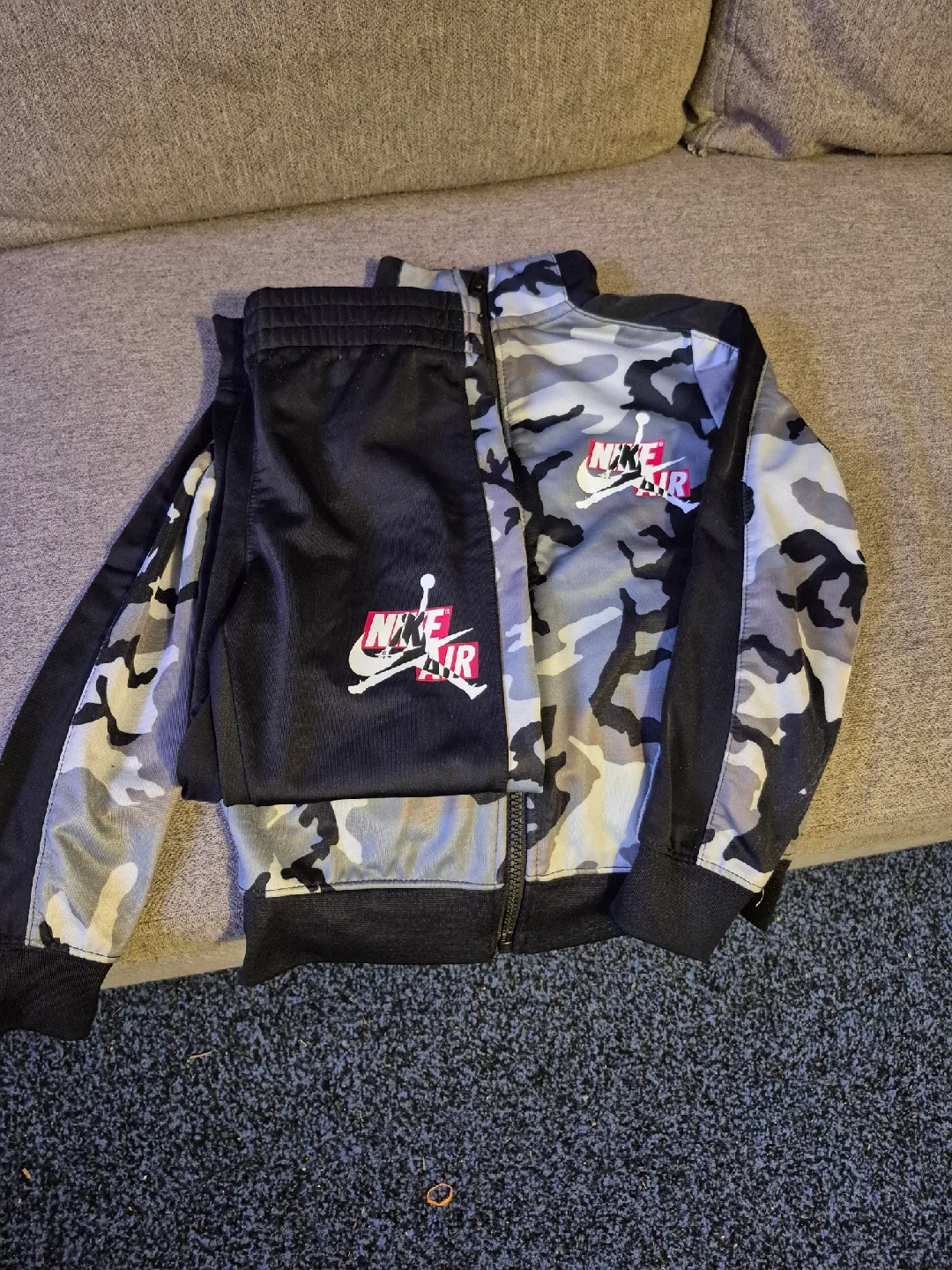 Nike Air Jordan Camo Tracksuit thumbnail