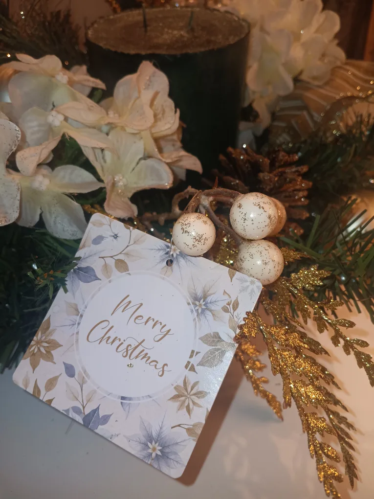 Christmas Centerpiece with Candle image indicator(5)