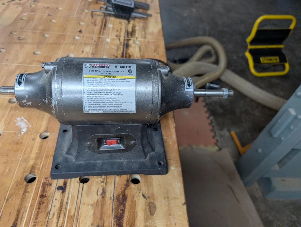Central Machinery 6" Bench Buffer - photo 3