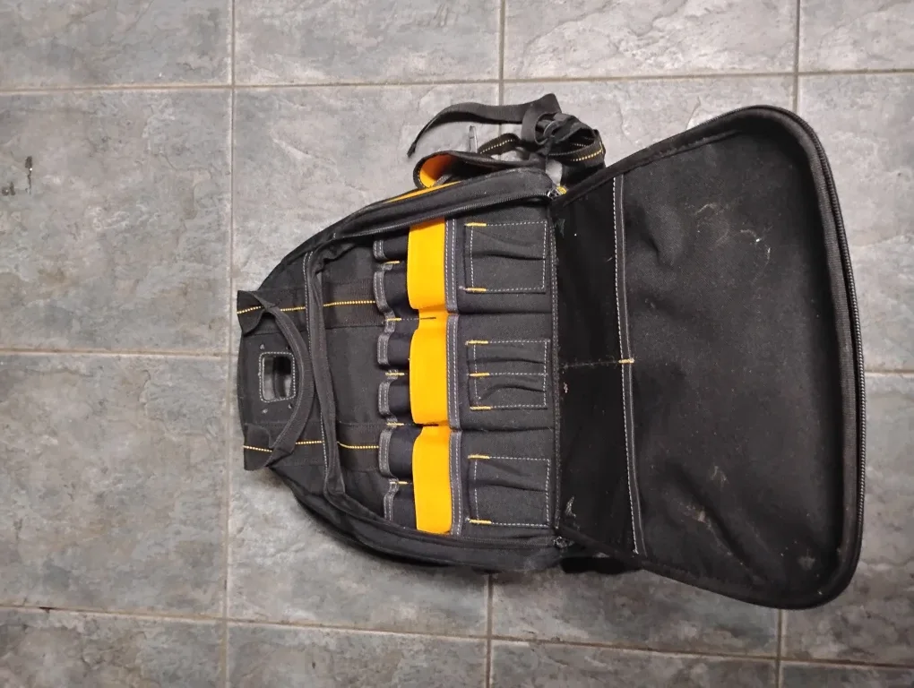 DeWalt Black & Yellow Tool Backpack image indicator(6)