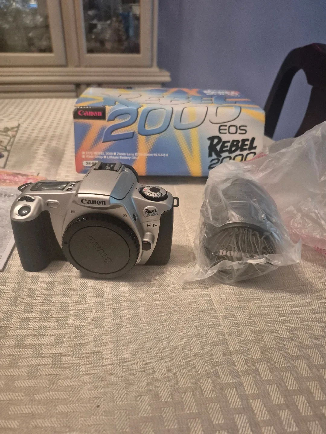 Canon EOS Rebel 2000 Camera