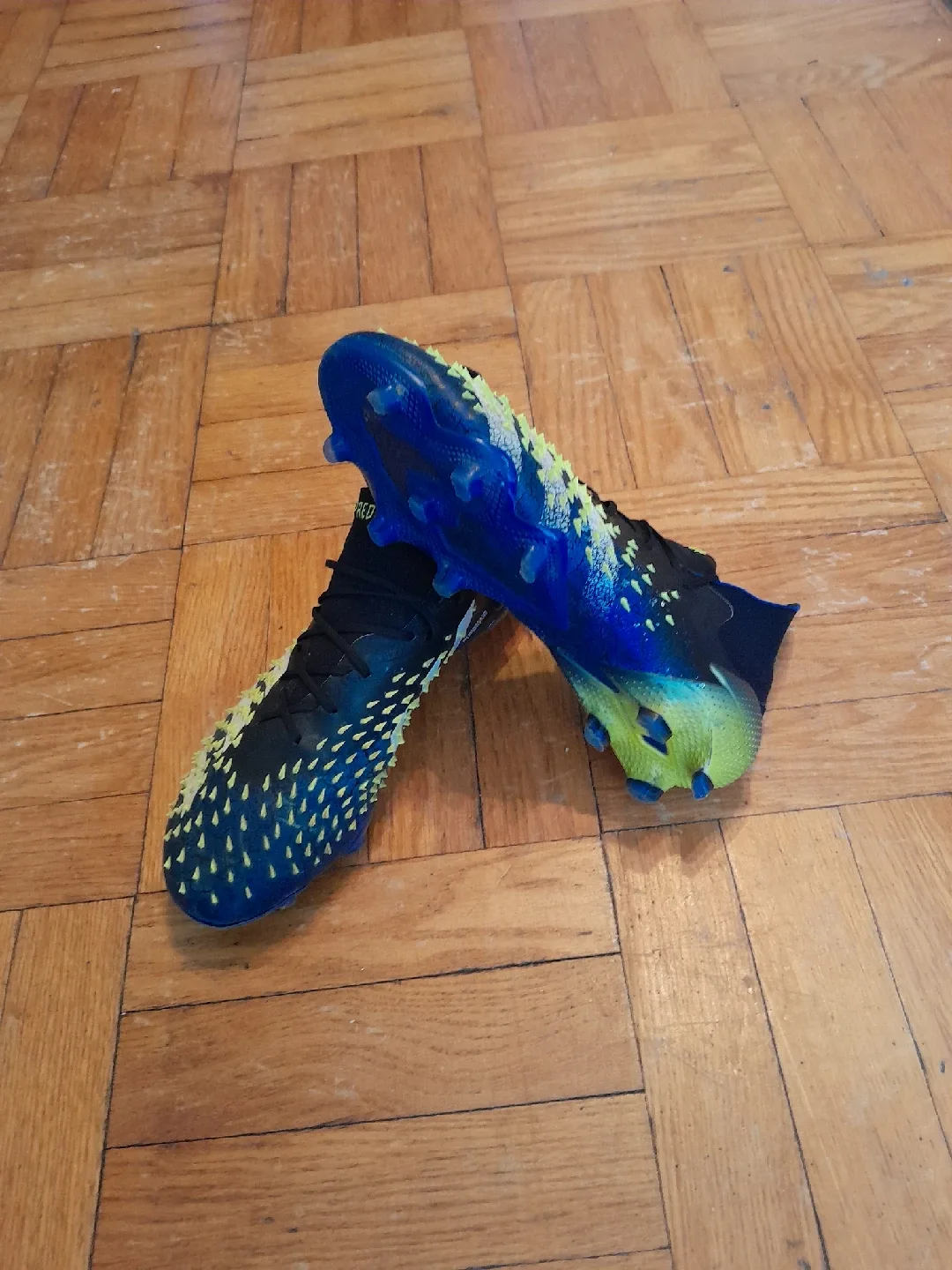 Adidas Predator Freak.3 Soccer Cleats Size 8