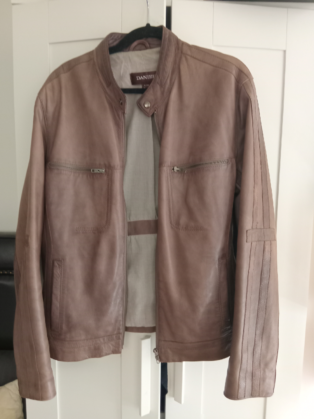 DANIER Leather Jacket - Size XL