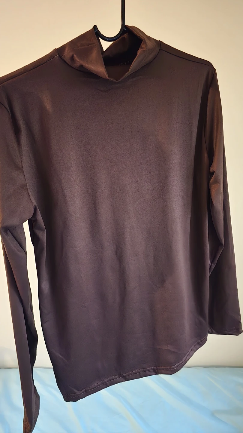 Brown Long Sleeve Turtleneck cuello tortuga- Size Large