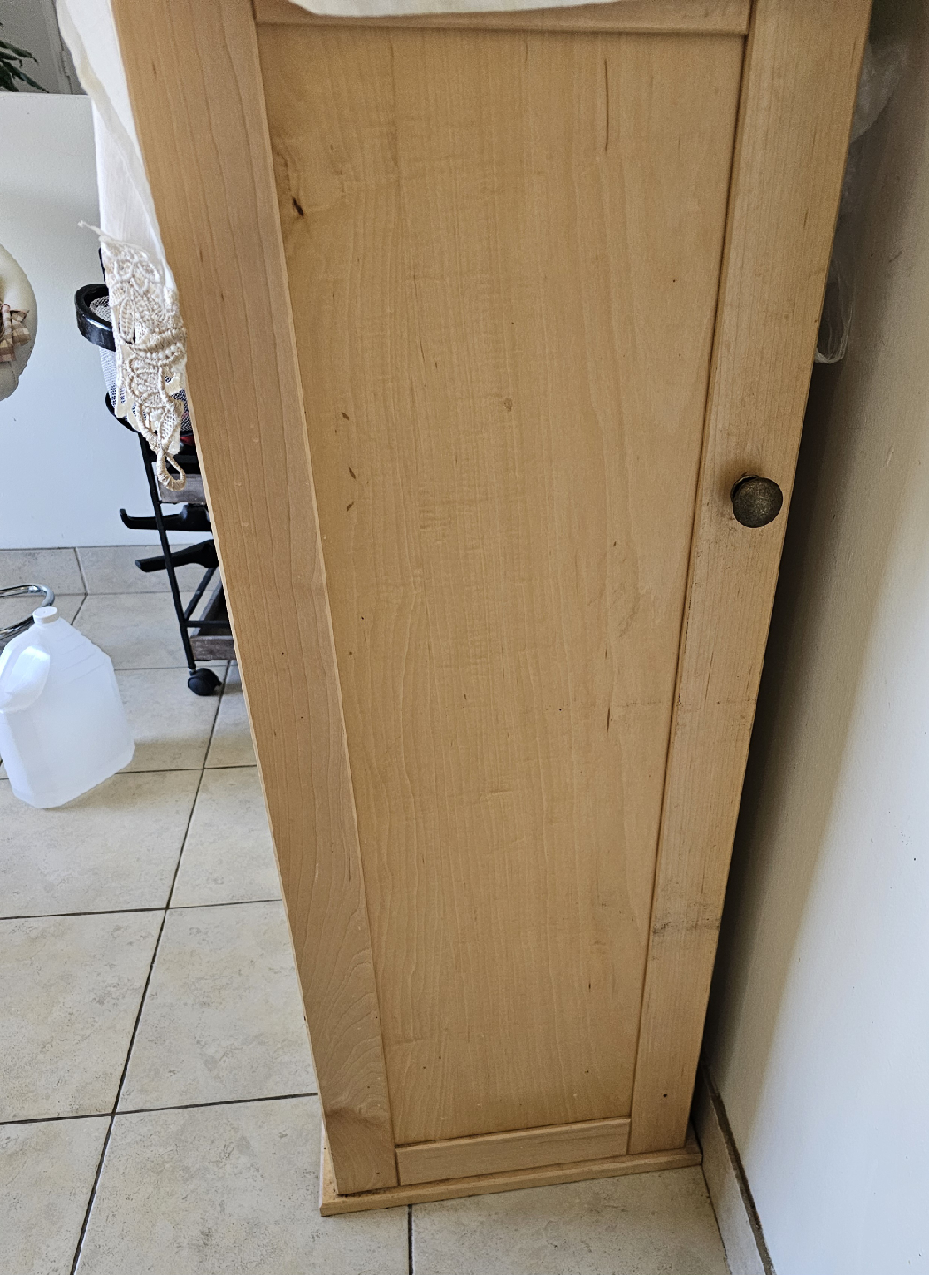 Wooden Kitchen Cabinet - photo 2