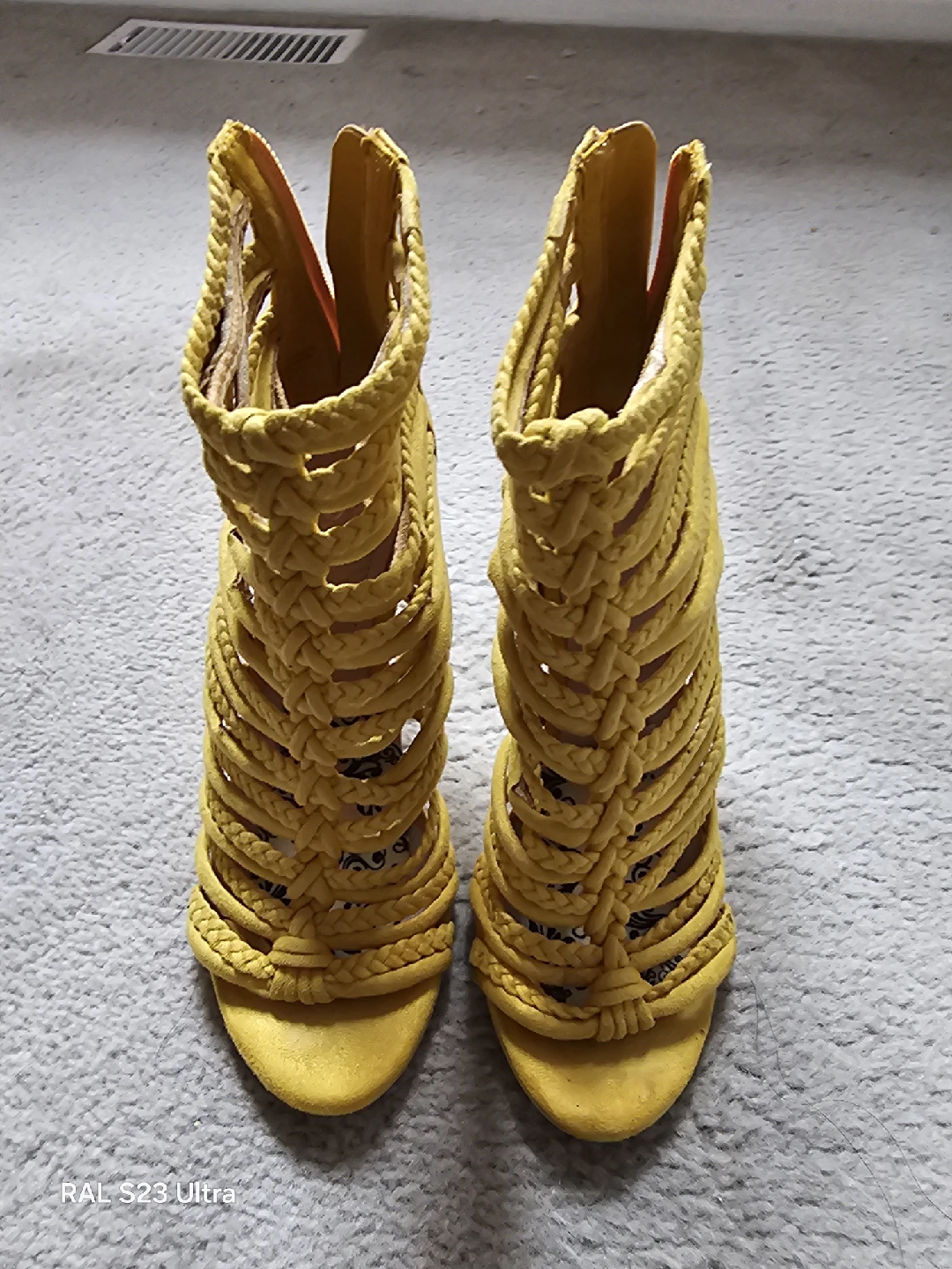 ALDO Yellow Braided Heels - photo 2