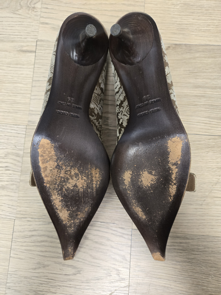 Tosca Blu Heels - Size 39 - photo 2