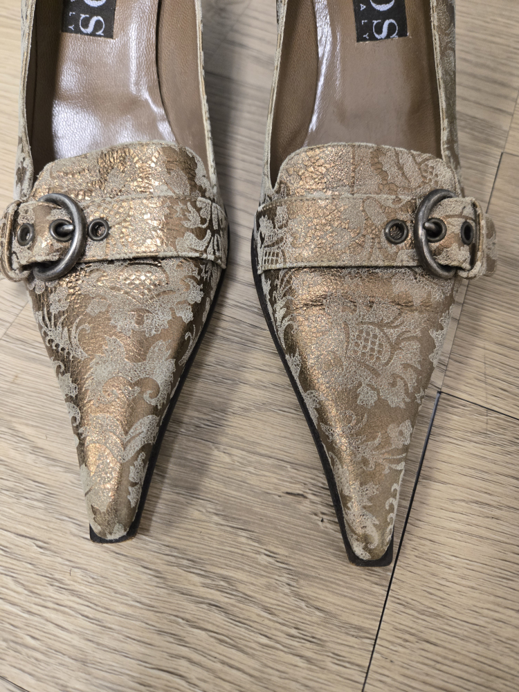 Tosca Blu Heels - Size 39 - photo 5
