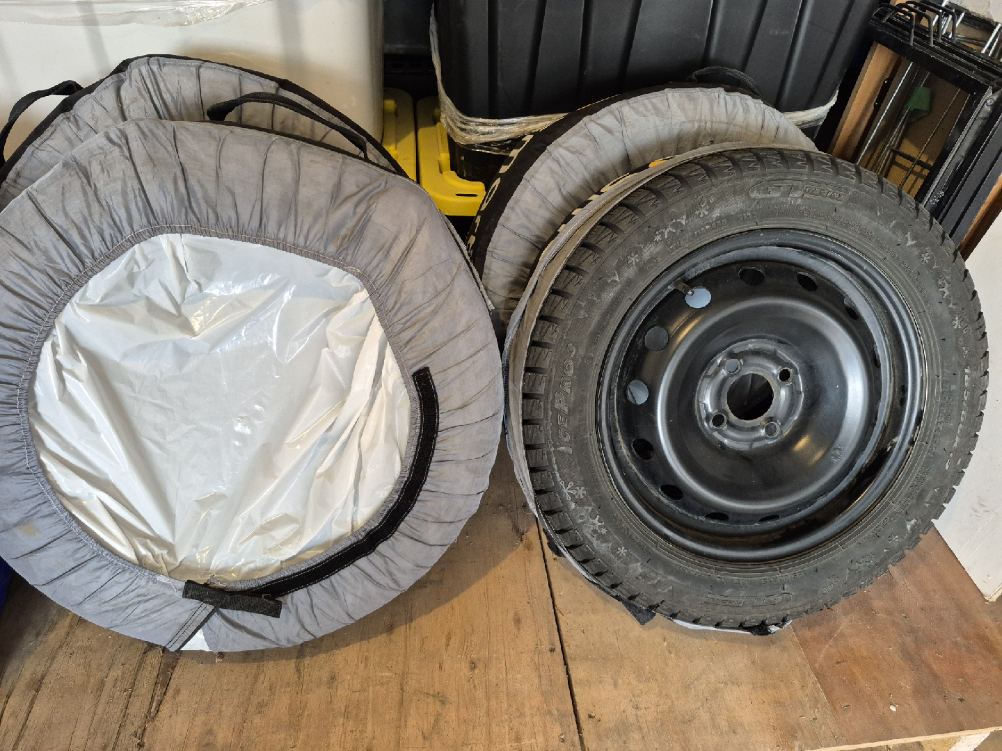Winter Tires 185/60R15 on Steel Rims