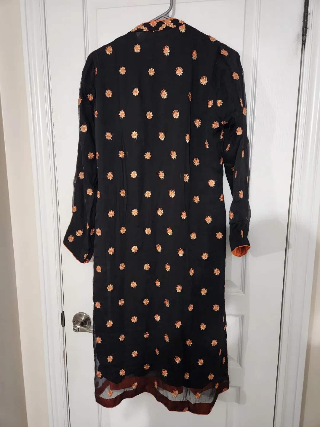 Black & Gold Embroidered Shalwar Kameez image indicator(4)