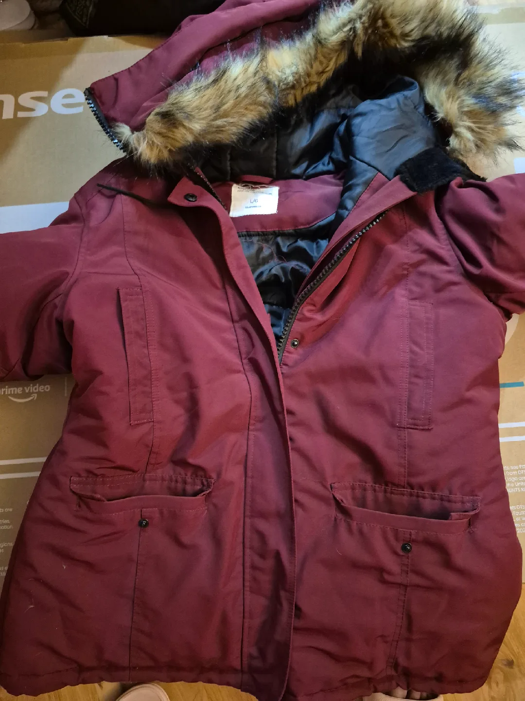 L/G Maroon Winter Jacket with Fur Hood thumbnail