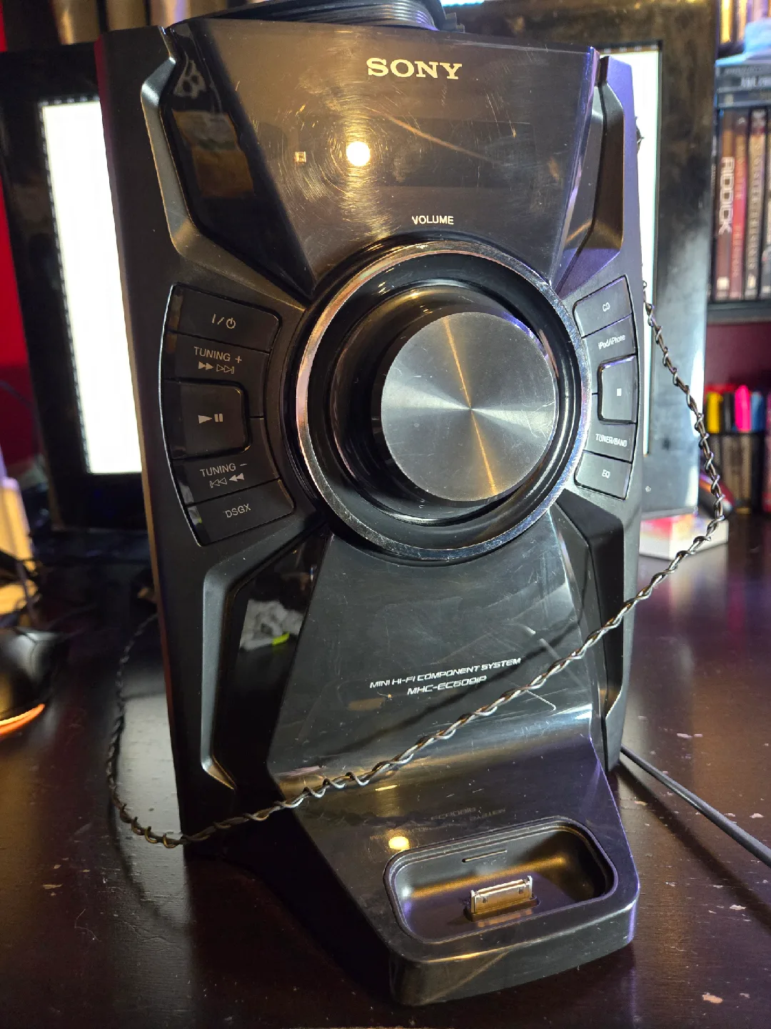 AVAILABLE: Sony Stereo System image indicator(3)