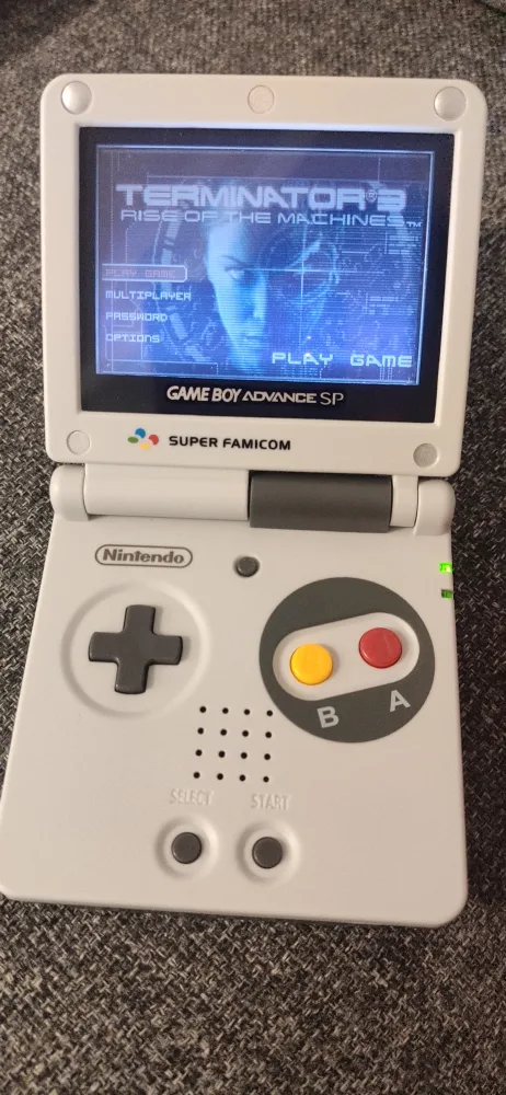 Nintendo Game Boy Advance SP Super Famicom Edition image indicator(4)