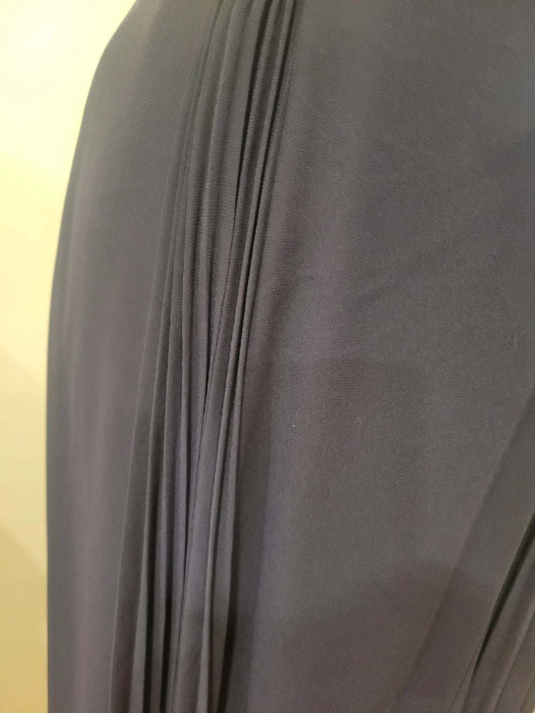 Navy Pleated Size 8 image indicator(4)