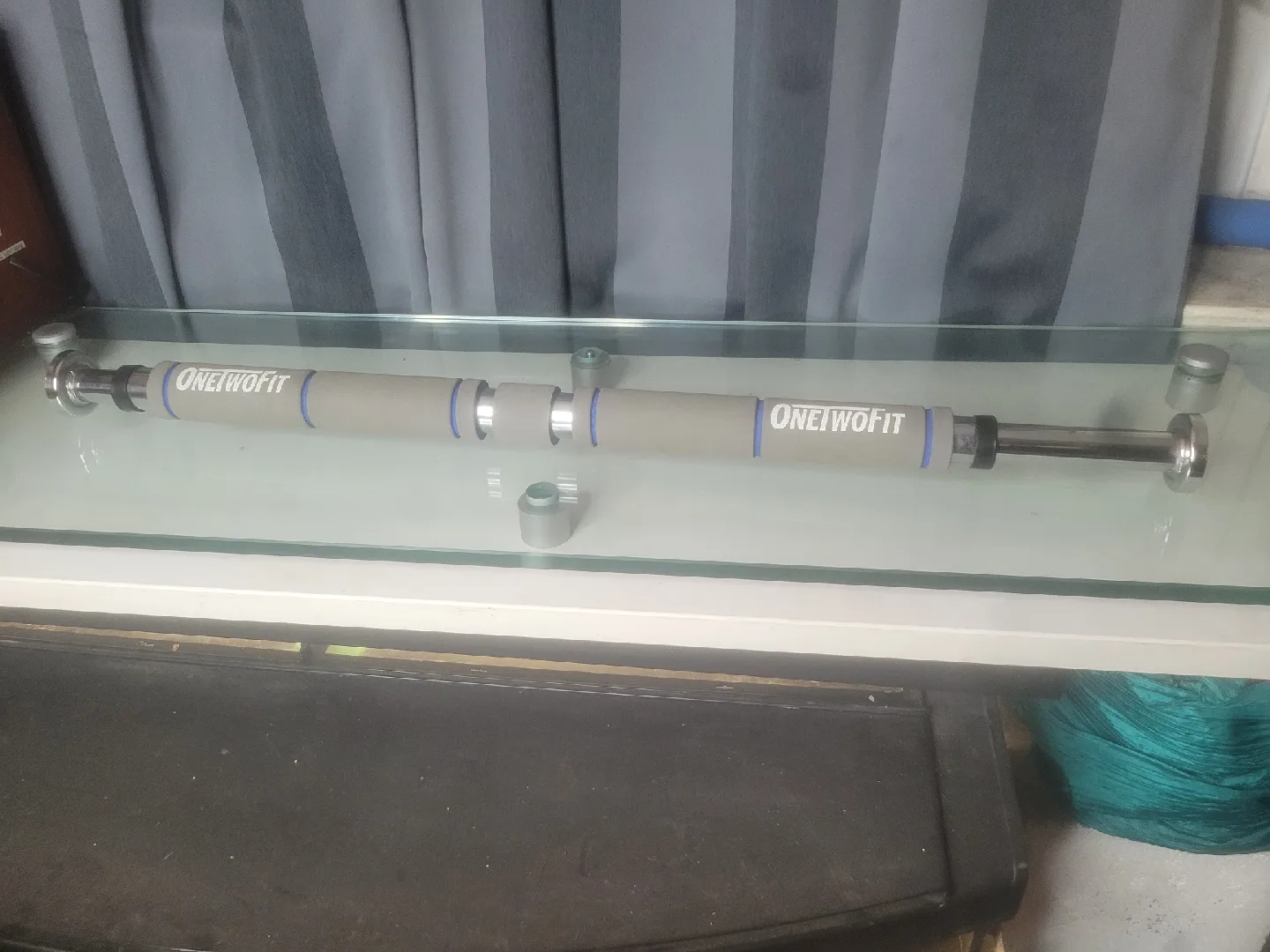 ONEWOFit Pull Up Bar image indicator(6)