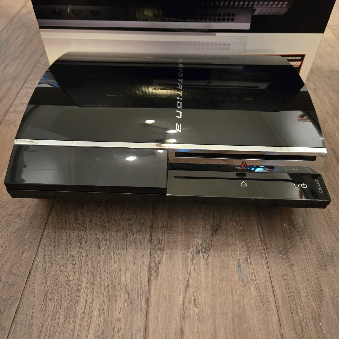 YLOD PS3. CECHA01. 60gb. Backward comp. In box, cables/manuals. image indicator(8)