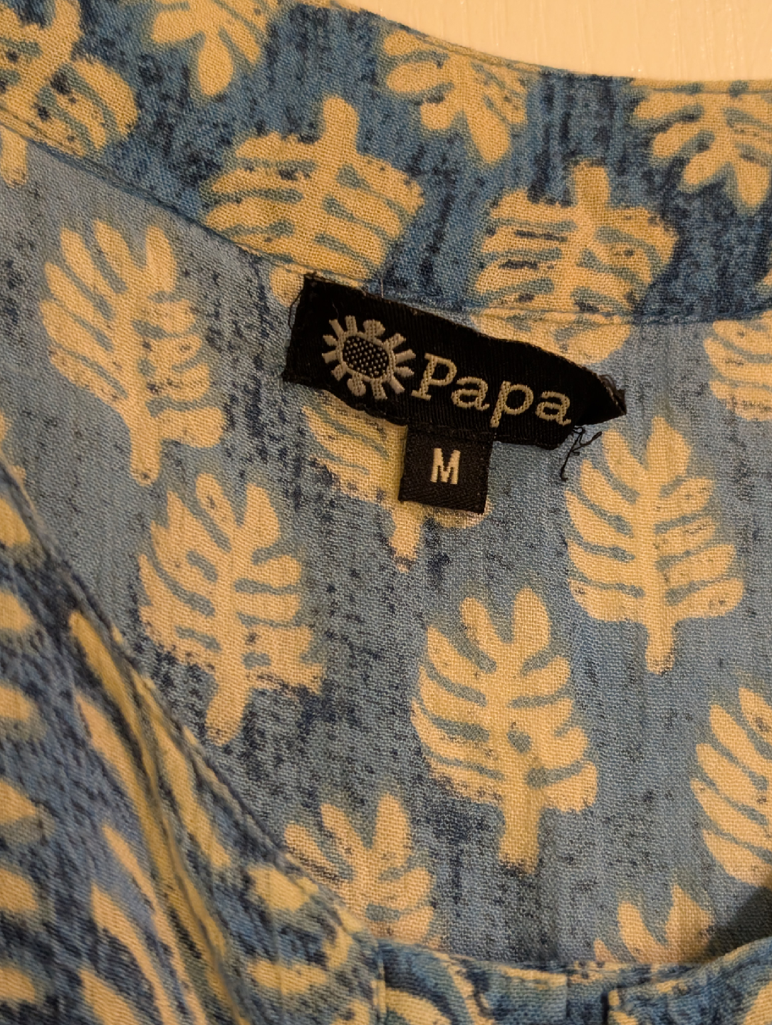 Papa Sleeveless Top - Size Medium - photo 3