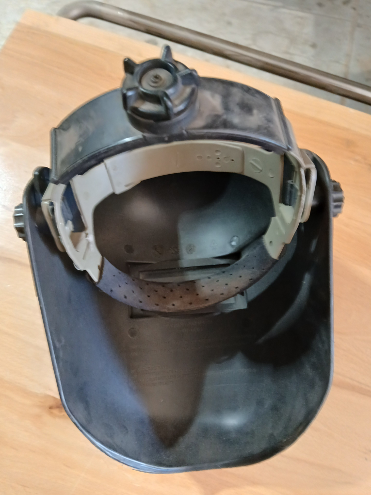 Welding Helmet - photo 4