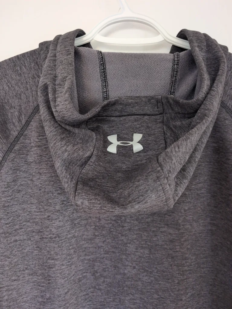 Under Armour ColdGear Fitted Hoodie - Large image indicator(3)