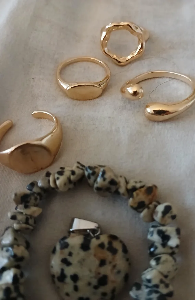Gold Rings & Dalmatian Stone Bracelet Set image indicator(2)