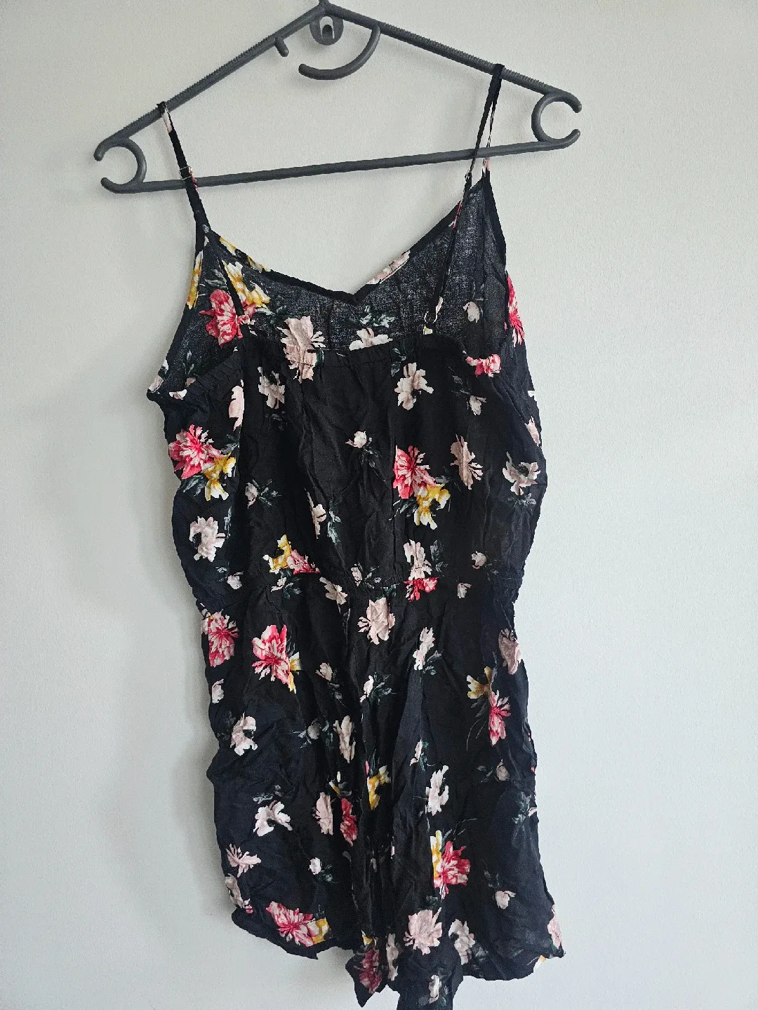 Oneye Floral Romper - Size M image indicator(3)