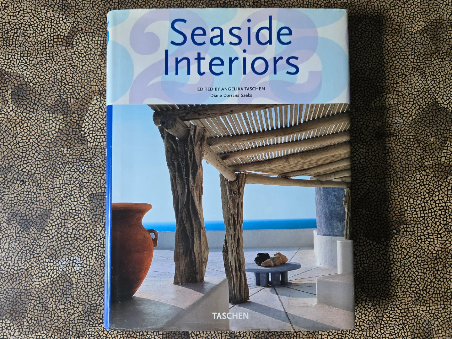 Lot of Hardcover Books: Reader's Digest, Taschen, etc. image indicator(6)