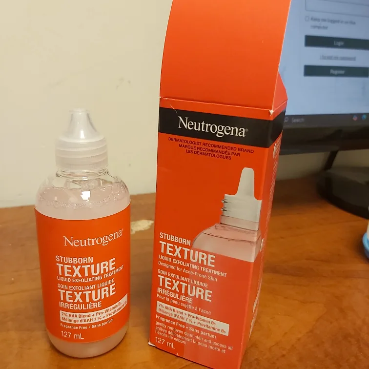 Neutrogena Stubborn Texture Liquid Exfoliating Treatment 127mL image indicator(3)