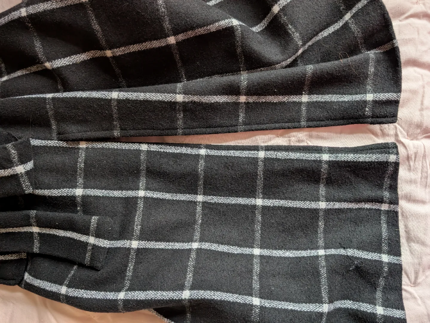 RV Rhapsody Black & White Plaid Coat image indicator(3)