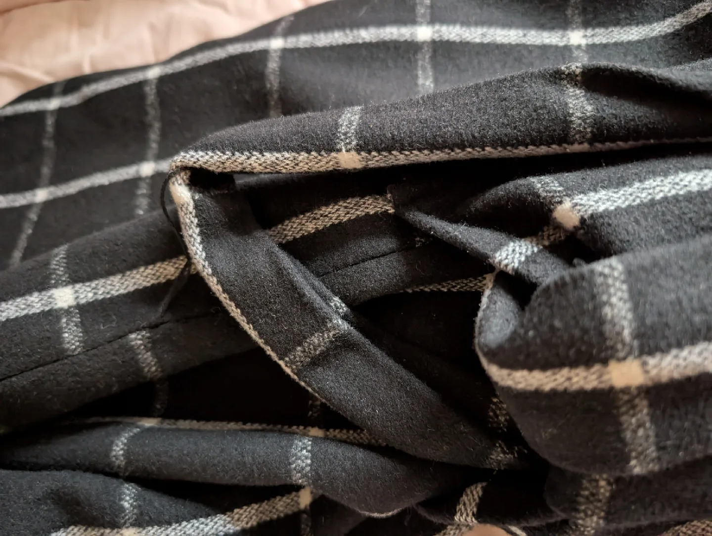 RV Rhapsody Black & White Plaid Coat image indicator(4)