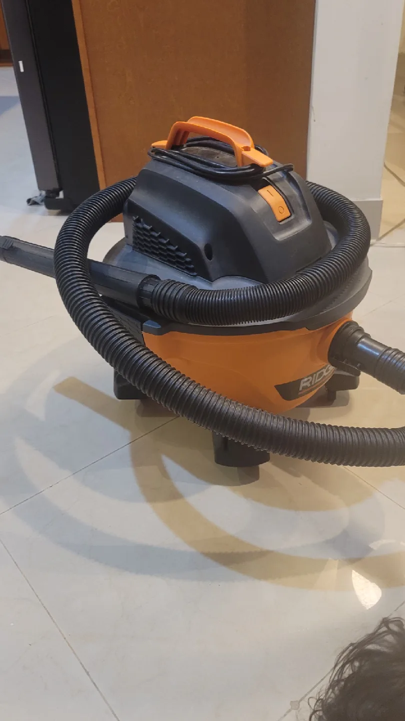 Ridgid Wet/Dry Vacuum Cleaner thumbnail