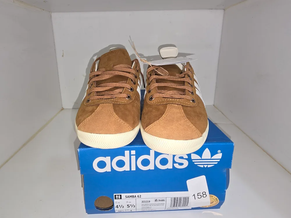 New Adidas Samba 62 Brown/White - Size 4.5 image indicator(3)