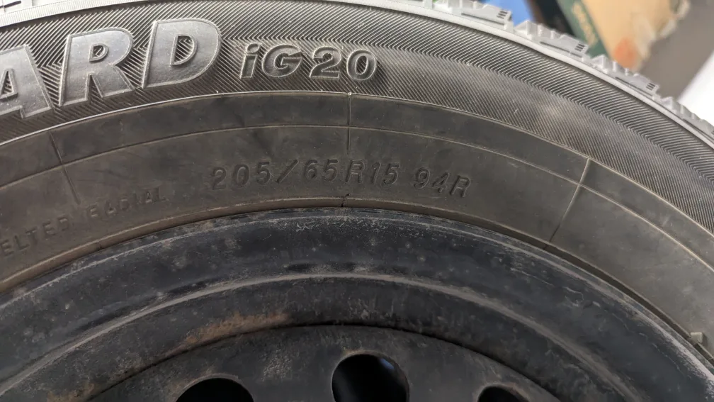 Yokohama IceGuard iG20 Winter Tires 195/65R15 image indicator(6)