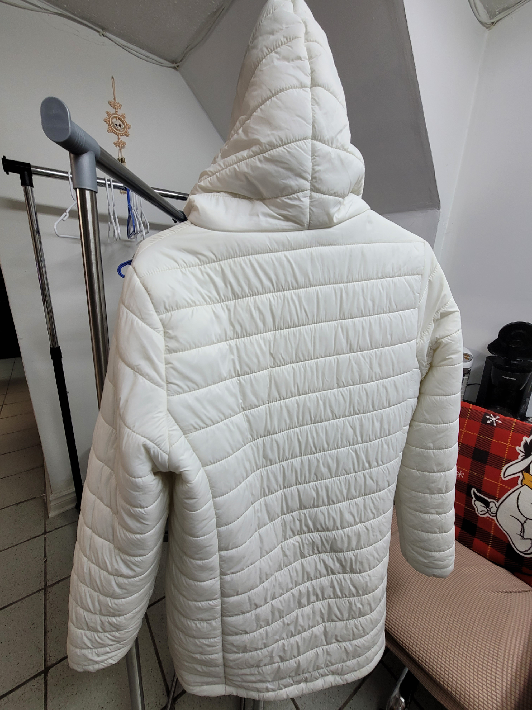 Eddie Bauer White Puffer Jacket - Size M - photo 2