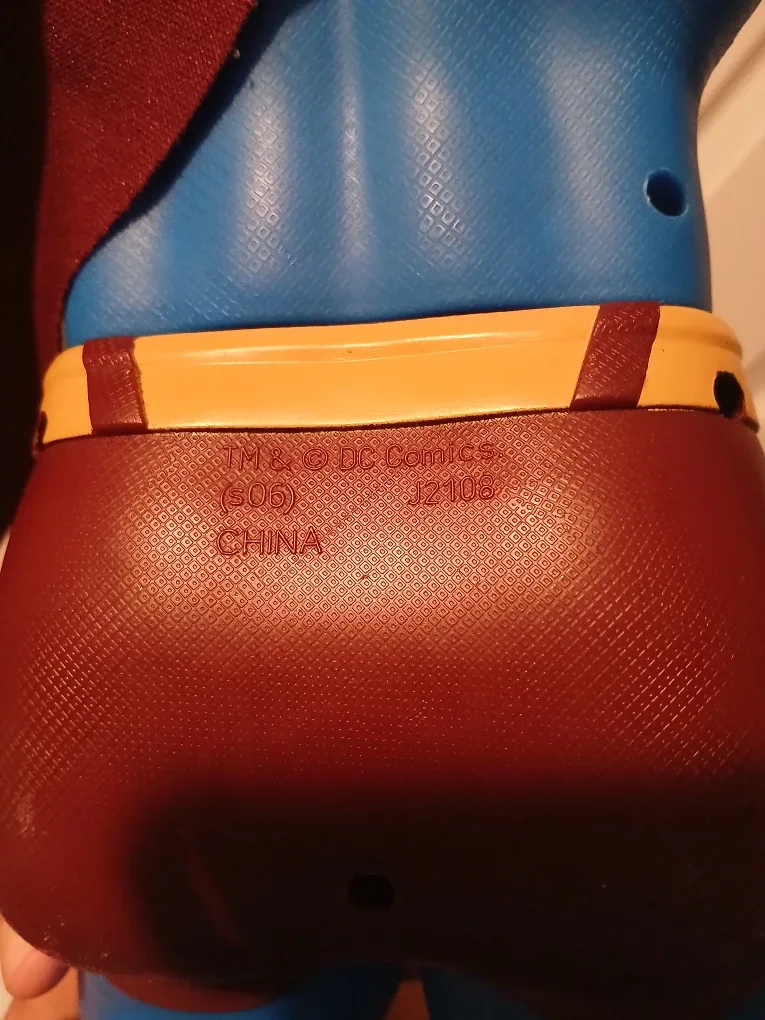 DC Comics Superman Action Figure 30inch image indicator(2)