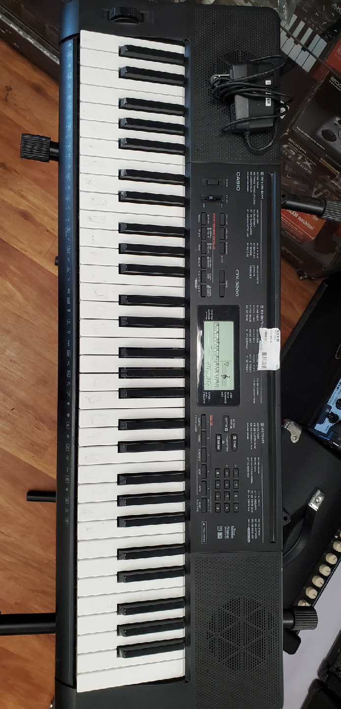 Casio CTK-3200 Keyboard