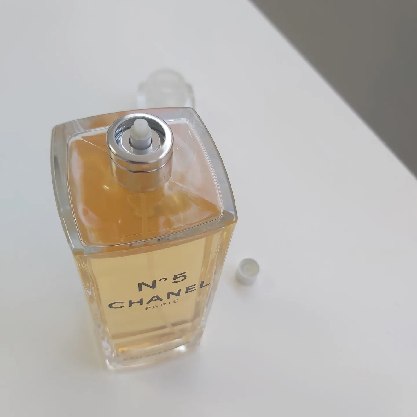 * Rare Gem* Chanel N°5 Eau Premiere Perfume image indicator(3)