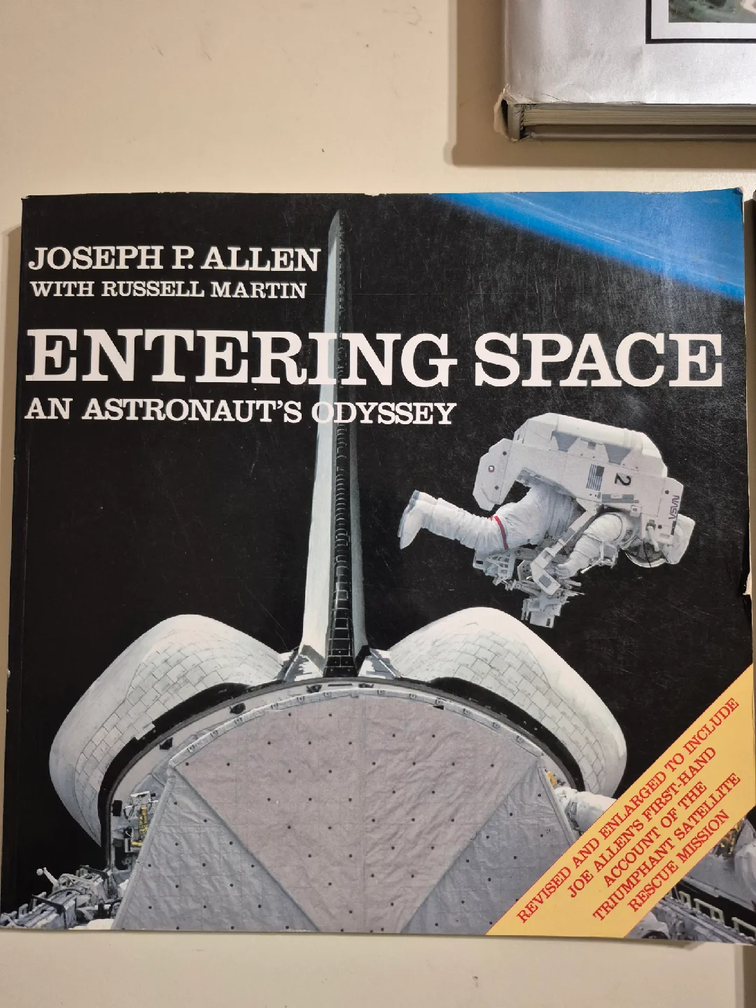 Lot of Space books image indicator(2)