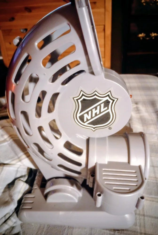 NHL One Time Ball Hockey Passer image indicator(2)