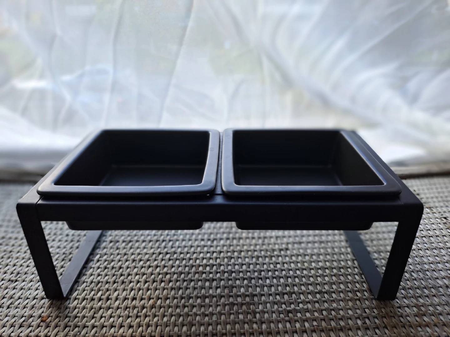 Double Elevated Pet Feeder