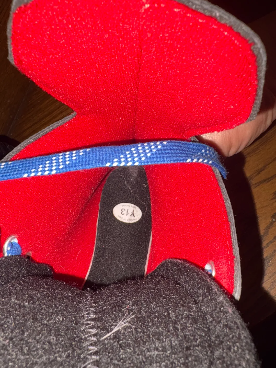 Bauer Youth Hockey Skates - Size Y13 image indicator(4)