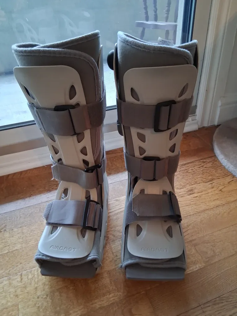 Aircast Walking Boot