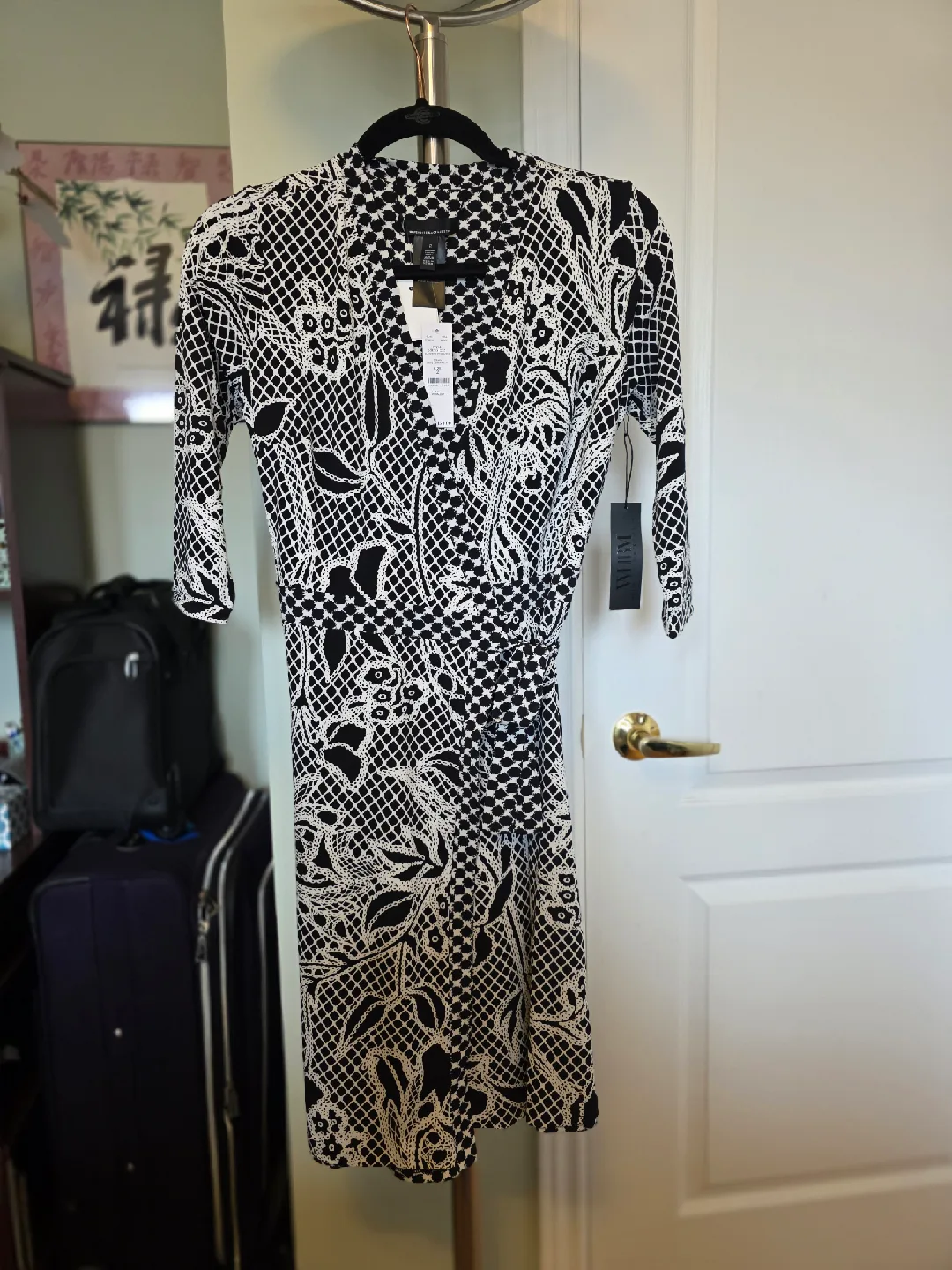 White House Black Market 3/4 Sleeve Reversible Wrap Dress image indicator(3)