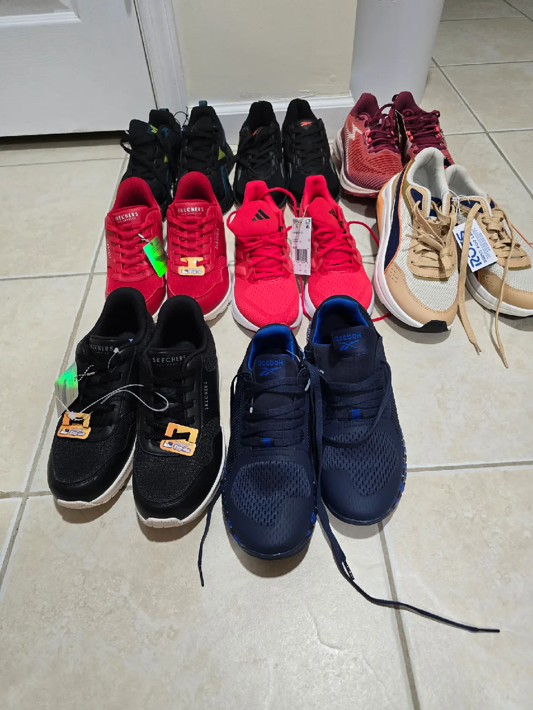 Mixed Shoe Lot: Skechers, Adidas, Reebok image indicator(9)