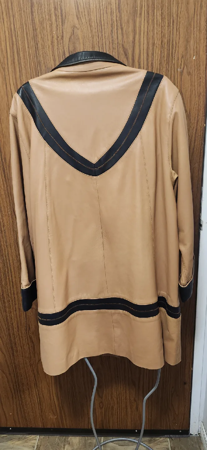 Windsor Lamb Leather Jacket sz xxl image indicator(4)