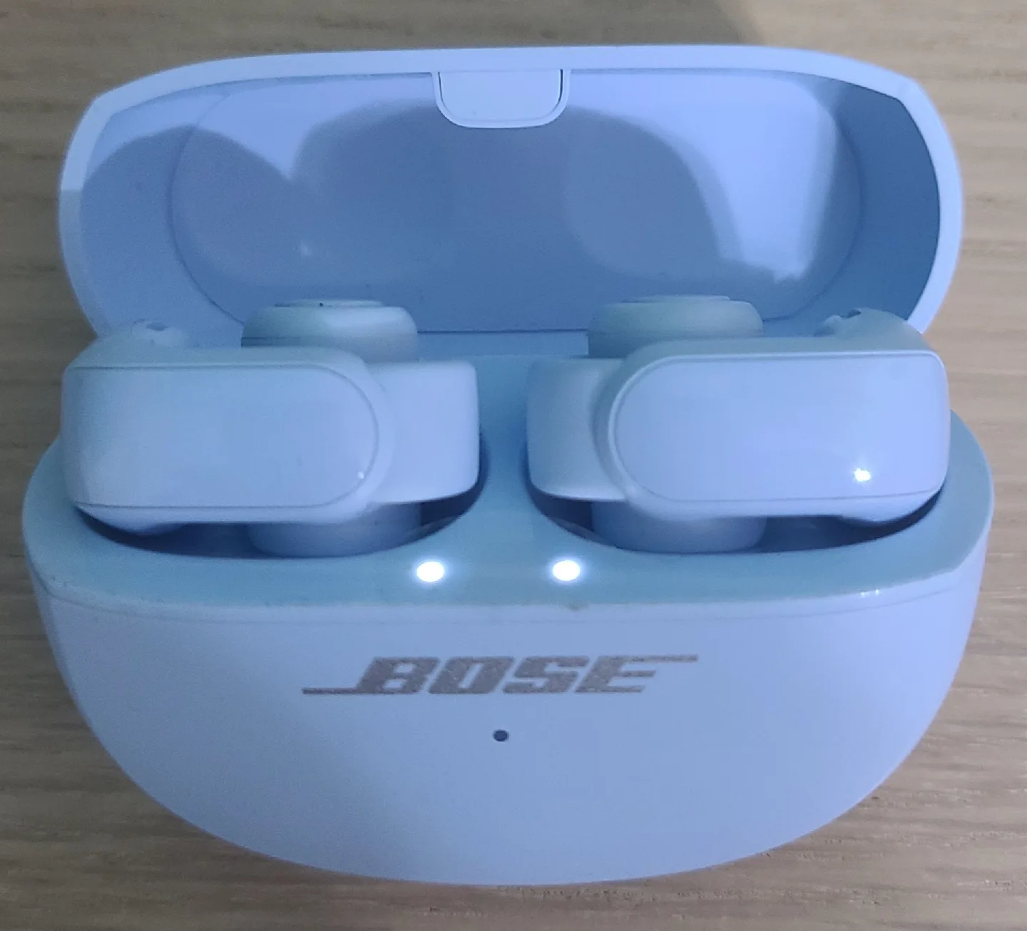Bose Ultra Open Earbuds - Light Blue image indicator(4)