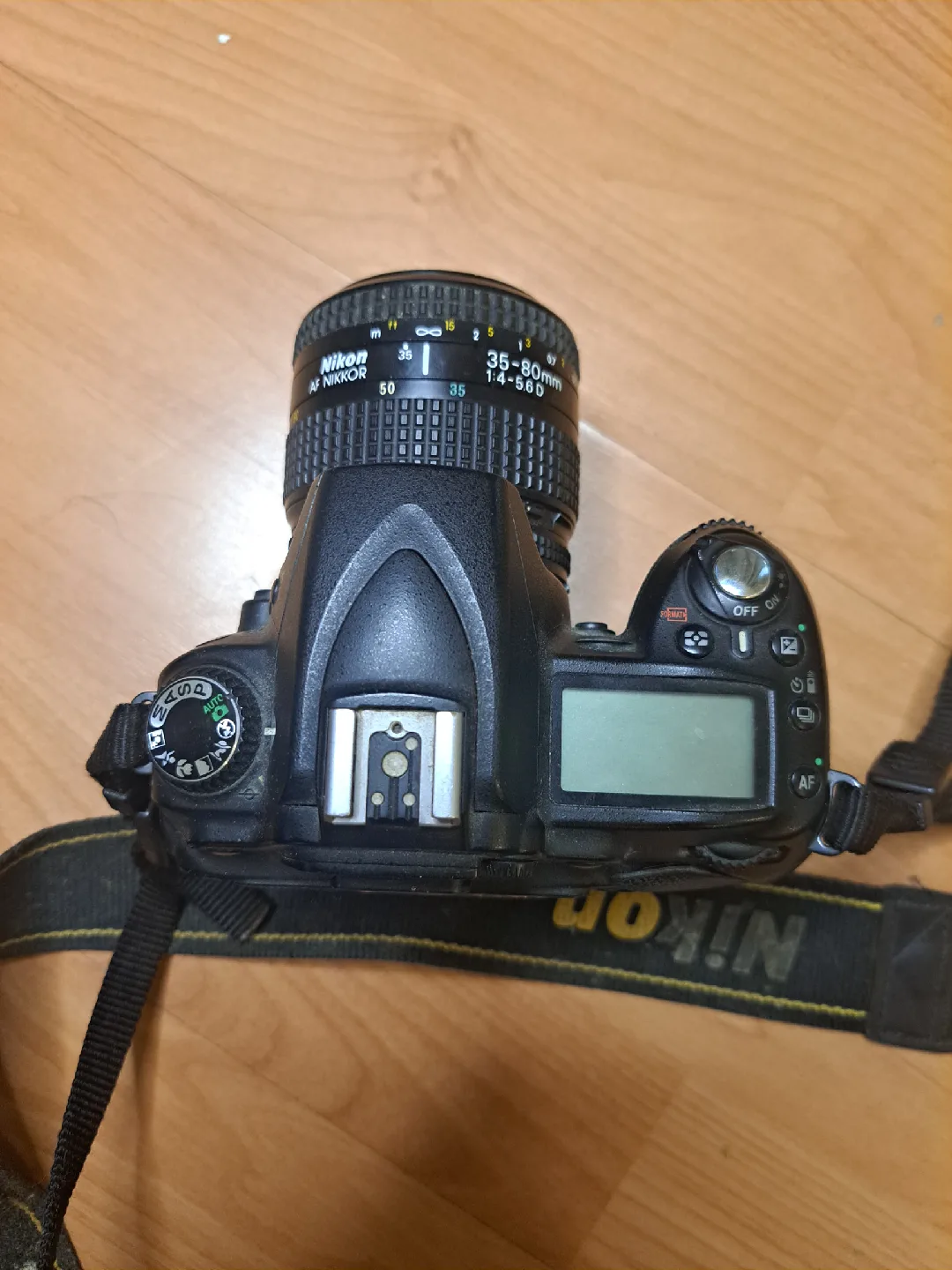 🧡 Used Nikon D90 Digital Camera with Lens image indicator(5)